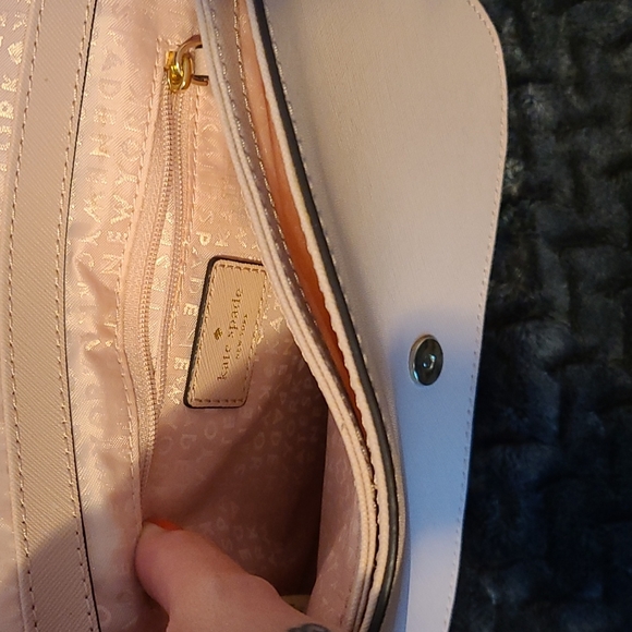 ♠️Kate Spade cross body♠️ - Picture 11 of 11
